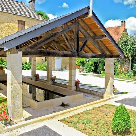 Petite Maison En Pierre Au Coeur Du Perigord Noir Proche De Sarlat Et Rocamadour Salignac Eyvigues Exterior photo